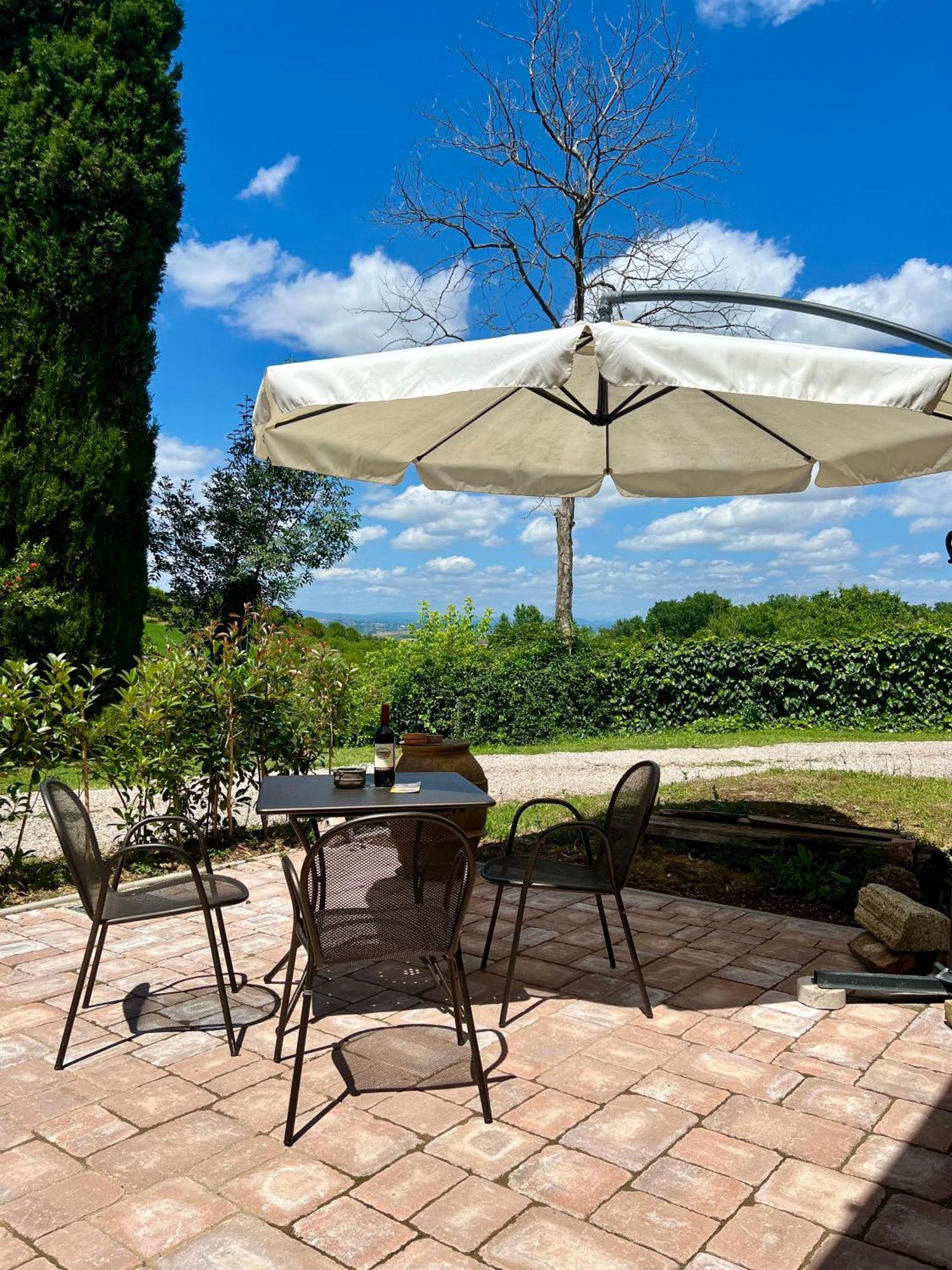 מונטרוני ד'ארביה Agriturismo La Roverella מראה חיצוני תמונה