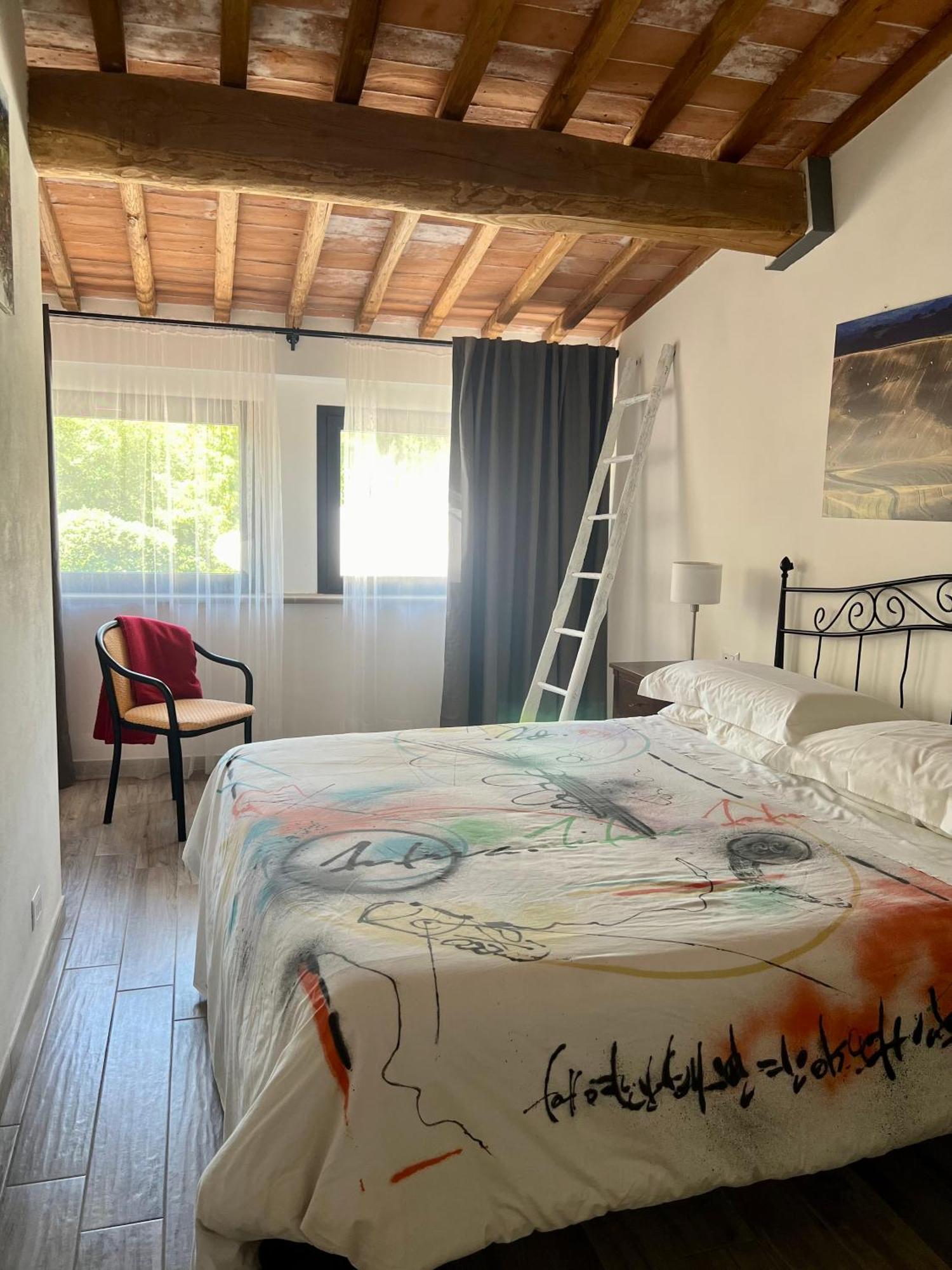 מונטרוני ד'ארביה Agriturismo La Roverella מראה חיצוני תמונה