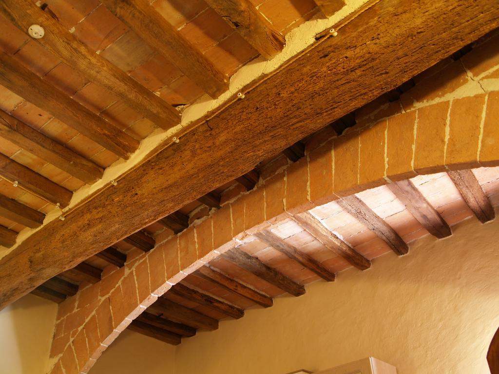 מונטרוני ד'ארביה Agriturismo La Roverella מראה חיצוני תמונה